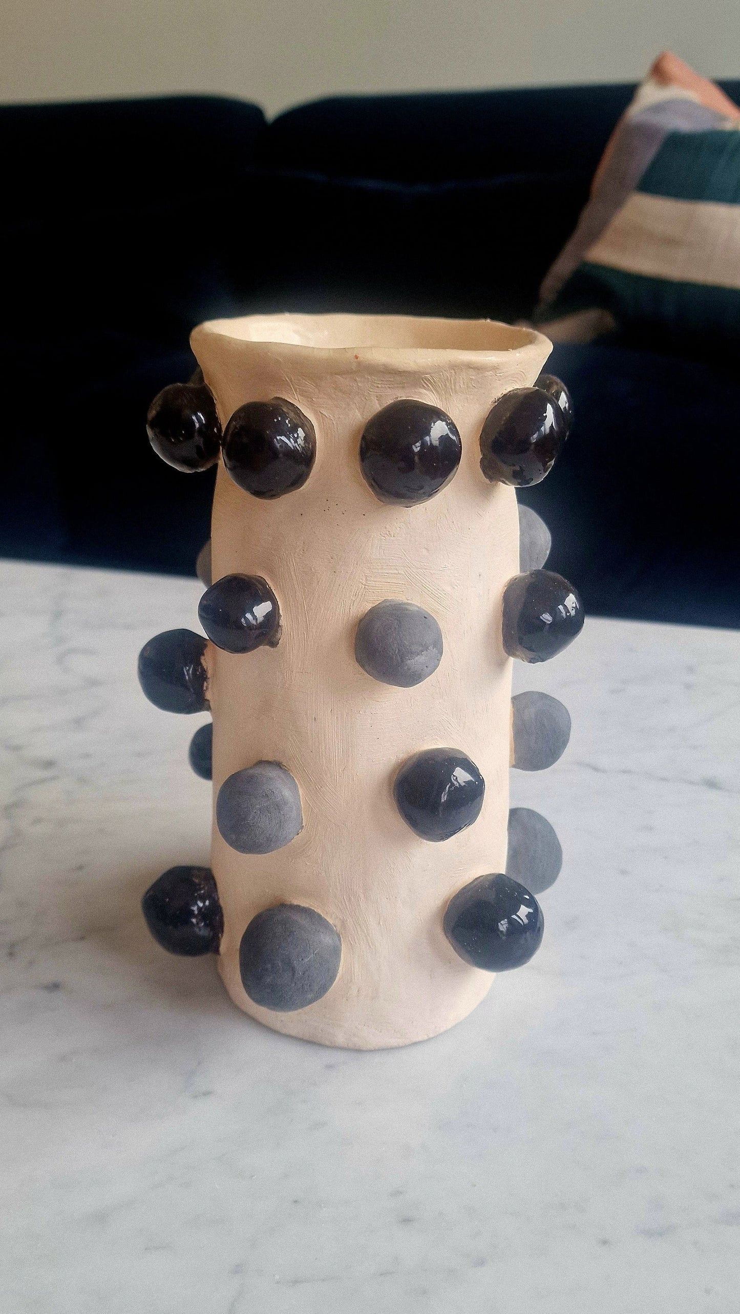 Lysestake i keramikk for kubbelys